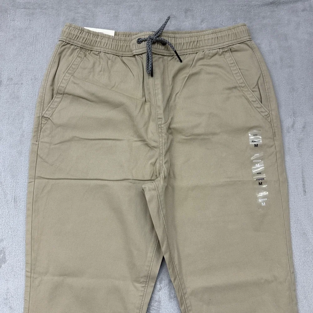 Aeropostale Mens Jogger Pants Size M Tan Khaki Elastic Waist Drawstring NWT